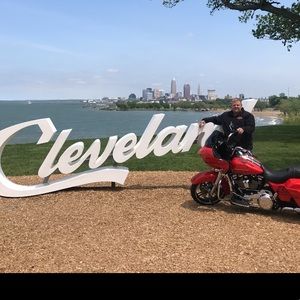 Meet your Posher, Christopher